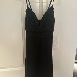 Black Mini Dress Selfie Leslie